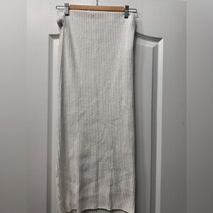 Zara White Ribbed skirt